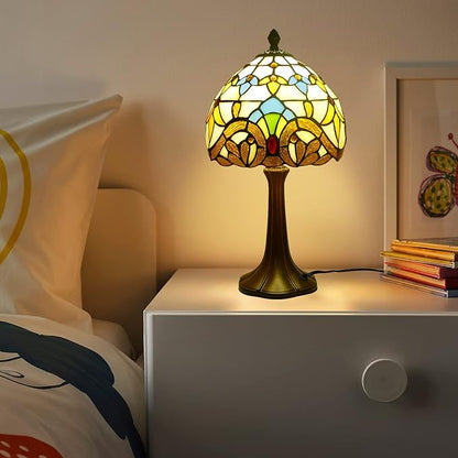 Tiffany Table Lamp Beige Baroque 8 Inch Wide Vintage Bedside Table Lamp Night Light Stained Glass Lamp Antique Art Craft Gifts Alloy Base 15 Inch Tall Vintage Reading Lamp