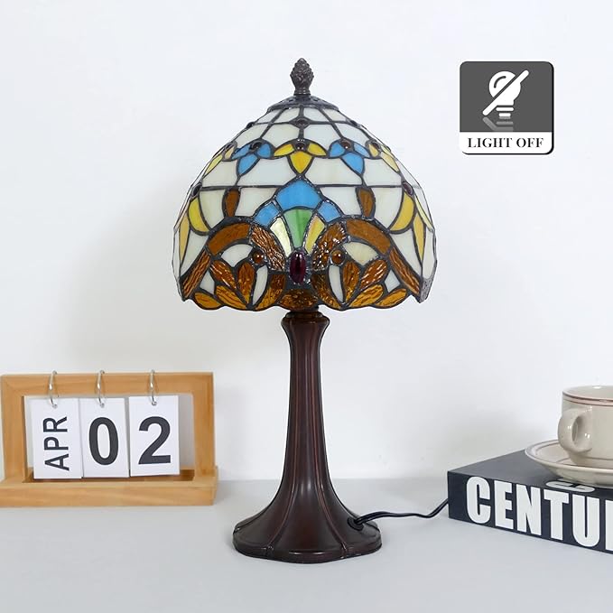 Tiffany Table Lamp Beige Baroque 8 Inch Wide Vintage Bedside Table Lamp Night Light Stained Glass Lamp Antique Art Craft Gifts Alloy Base 15 Inch Tall Vintage Reading Lamp