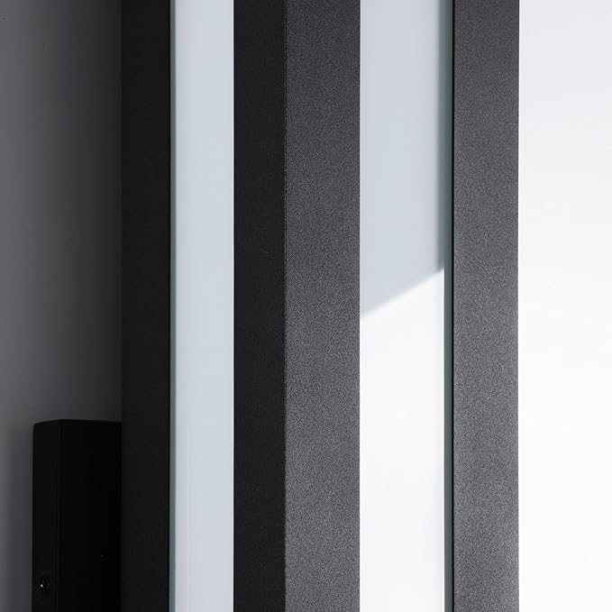 LamQee 30 Inch Modern Outdoor Wall Light Exterior Lighting Fixtures, Integrated LED Contemporary Outdoor Wall Sconce Wall Lighting, Black Outside Lights for House Porch Patio Front Door Garage Indoor