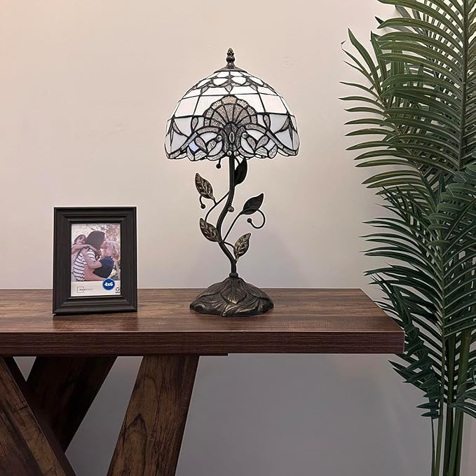 White Stained Glass Table Lamp Baroque Style Lavender Included LED Bulb for Living Room Bedroom Bedside 10" W*10" D*20" H