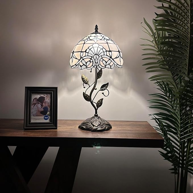 White Stained Glass Table Lamp Baroque Style Lavender Included LED Bulb for Living Room Bedroom Bedside 10" W*10" D*20" H
