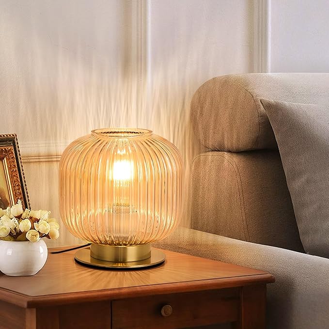 NKU Mid-Century Modern Glass Table Lamp Featuring a Ribbed Glass Shade, Gold-Finished Nightstand or Desk Lamp Ideal for Bedside, Corner Bookshelf, Living Room, or Office (Amber Table Lamp)