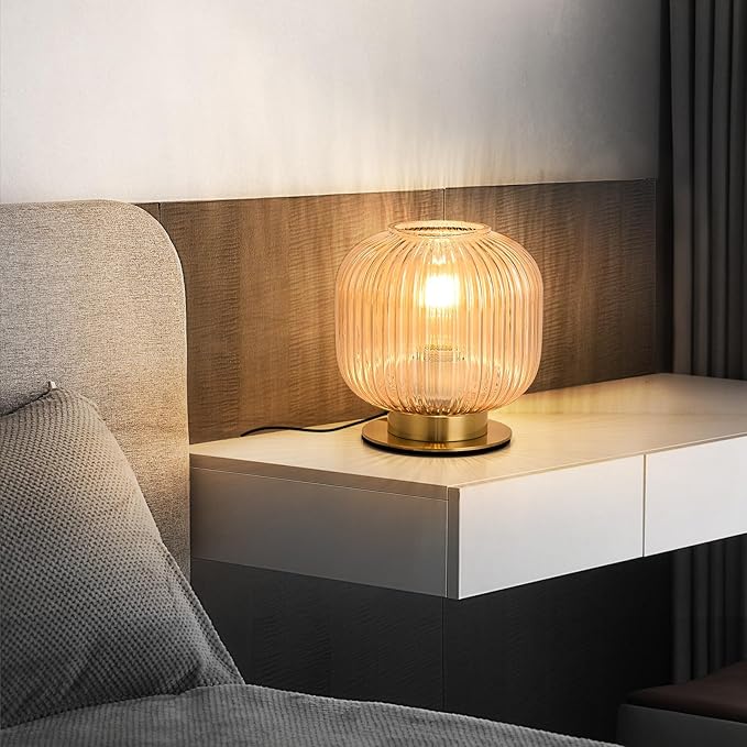 NKU Mid-Century Modern Glass Table Lamp Featuring a Ribbed Glass Shade, Gold-Finished Nightstand or Desk Lamp Ideal for Bedside, Corner Bookshelf, Living Room, or Office (Amber Table Lamp)